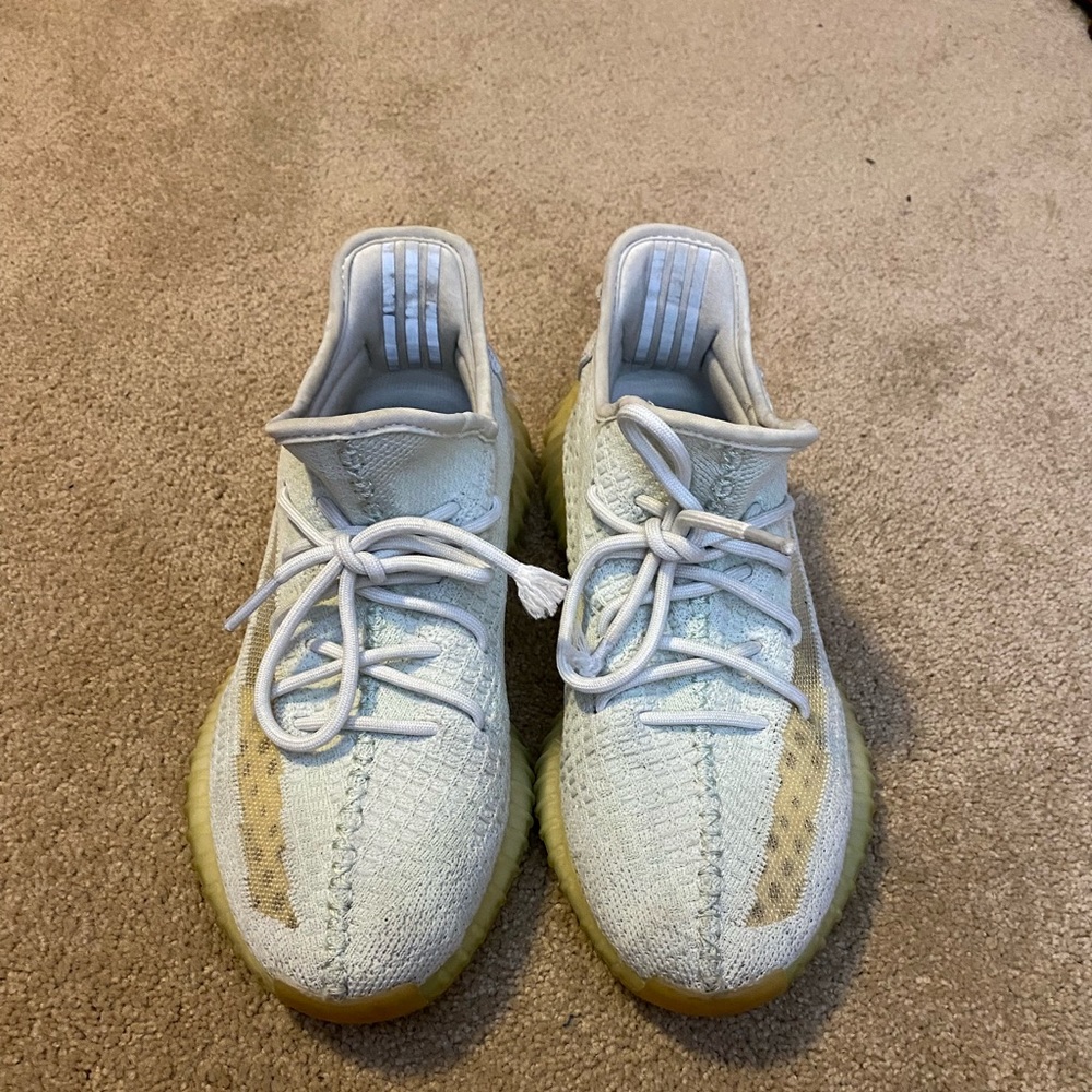 Yeezy 350 Hyperspace